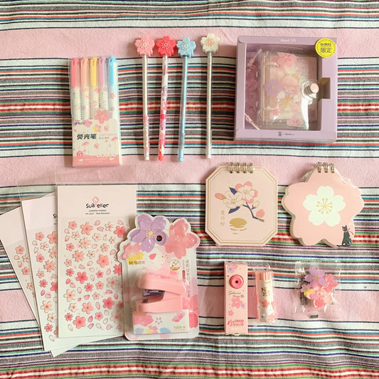 Sakura theme stationery set