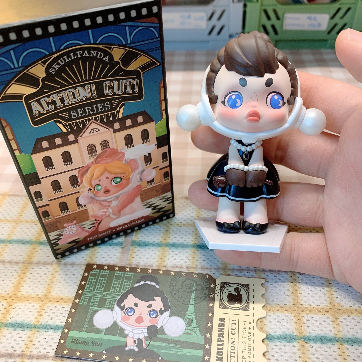 【PRELOVED and SALE 】POPMART Skullpanda blind box toy Action cut series Rising Star