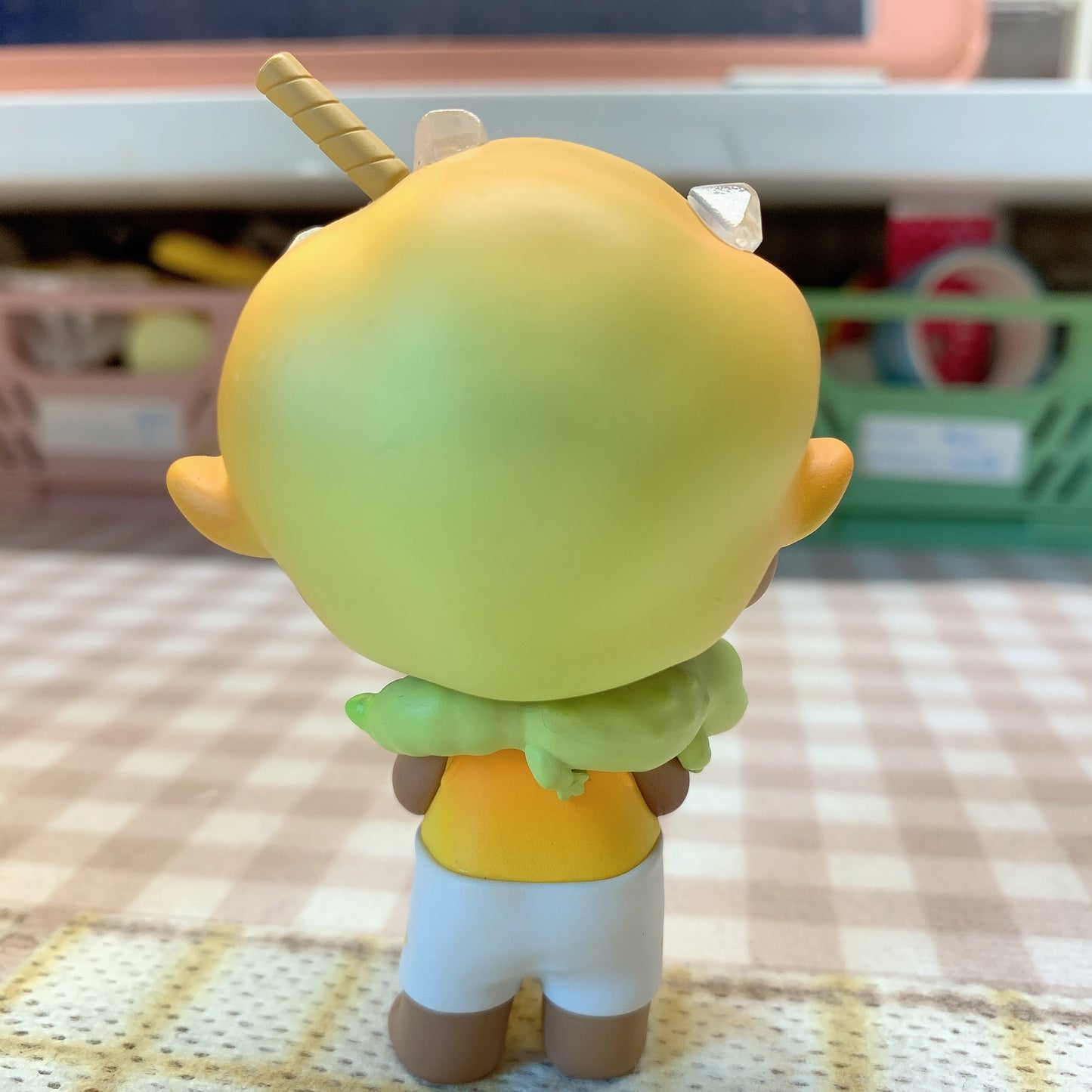 【PRELOVED and SALE 】POPMART Dimoo blind box toy Pets Vacation Summer Lemon Tea