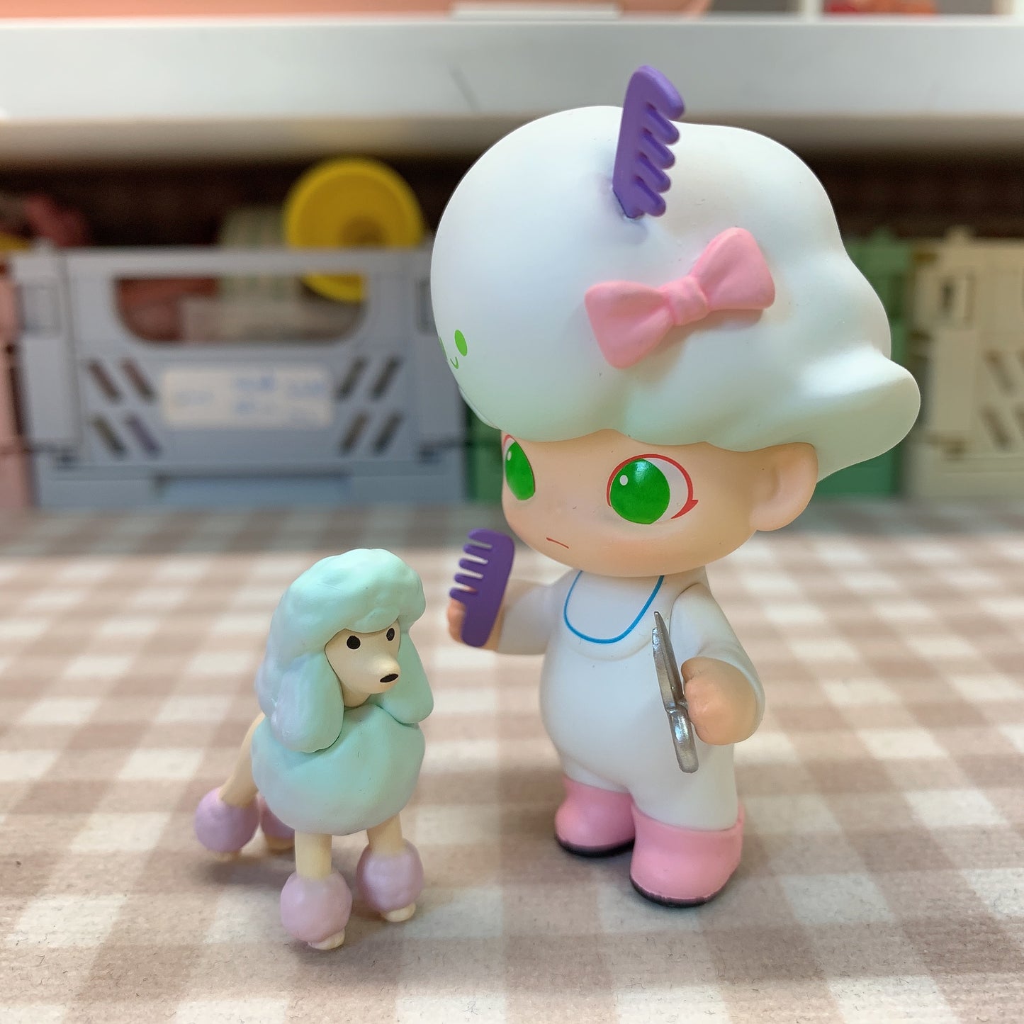 【PRELOVED and SALE 】POPMART Dimoo blind box toy Life University series Groomer
