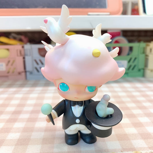 【PRELOVED and SALE 】POPMART Dimoo blind box toy Magician
