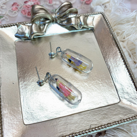 Moya handmade earrings「Space capsule」
