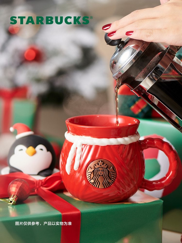 Starbucks China 500ml 2021 Christmas wool ball penguin mug