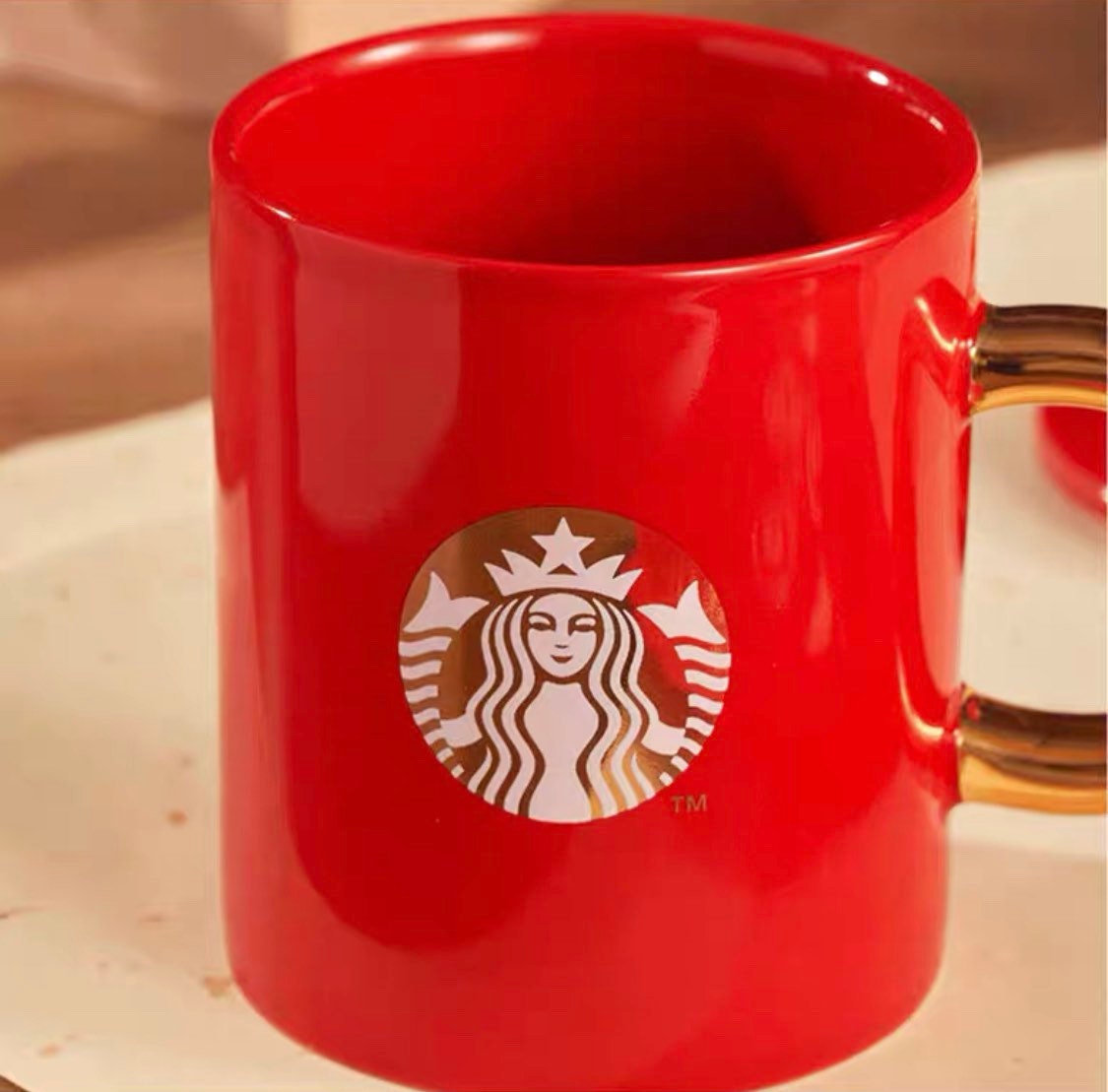 Starbucks China 400ml 2022 new year cute tiger series red ceramics mug with golden tiger cup cover