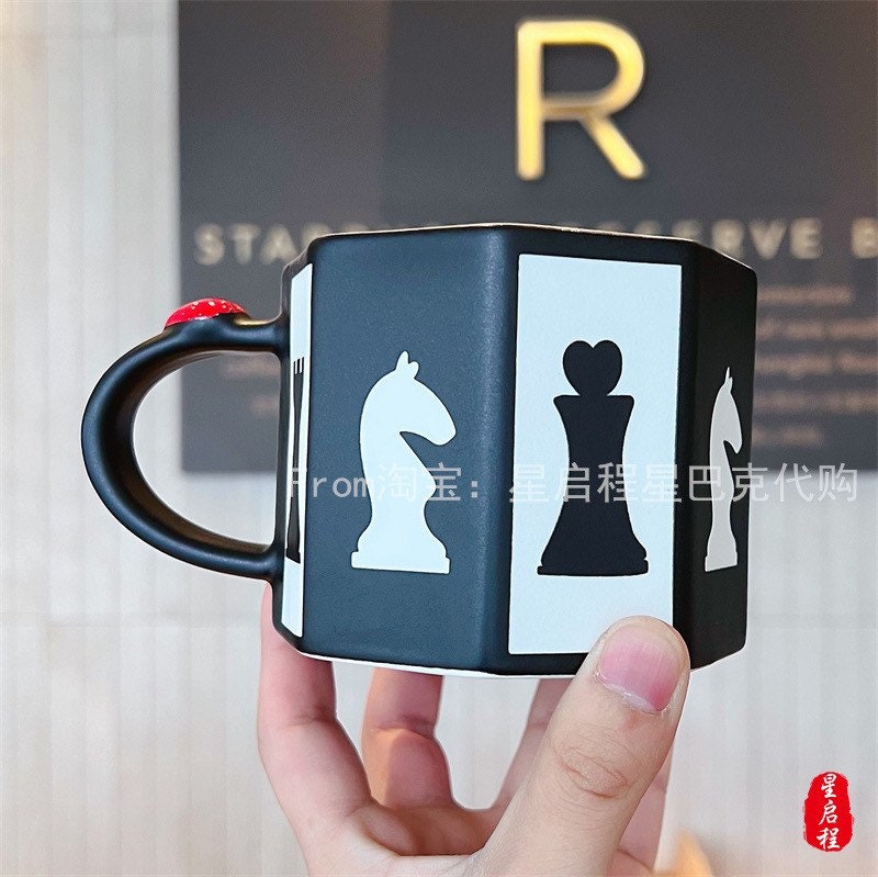 Starbucks China 414ml Valentine‘s Day chess series white&black chess piece pattern ceramic mug